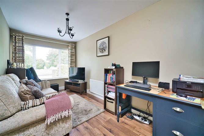 3 The Green, Earls Court, Kill, County Kildare