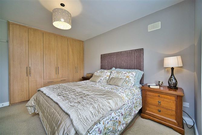3 The Green, Earls Court, Kill, County Kildare