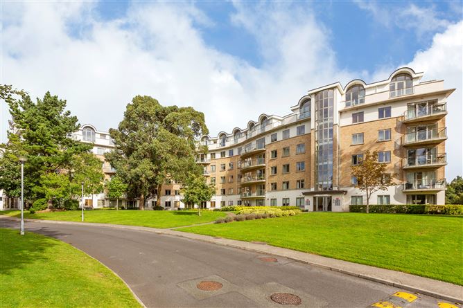 33 The Holly, Rockfield , Dundrum, Dublin 16