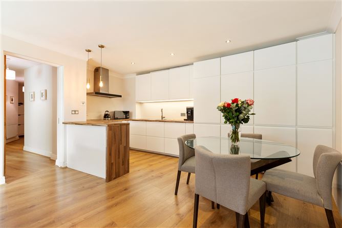 33 The Holly, Rockfield , Dundrum, Dublin 16