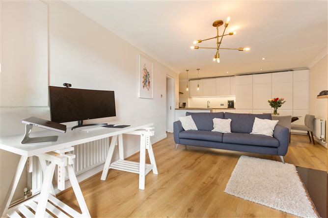 33 The Holly, Rockfield , Dundrum, Dublin 16