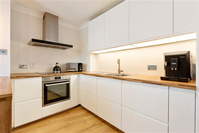 33 The Holly, Rockfield , Dundrum, Dublin 16