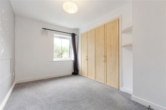 104 Galloping Green, Stillorgan Road, Blackrock, Co. Dublin