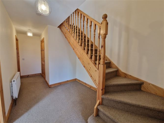 7 Knoxville Manor, Charlestown, Co. Mayo