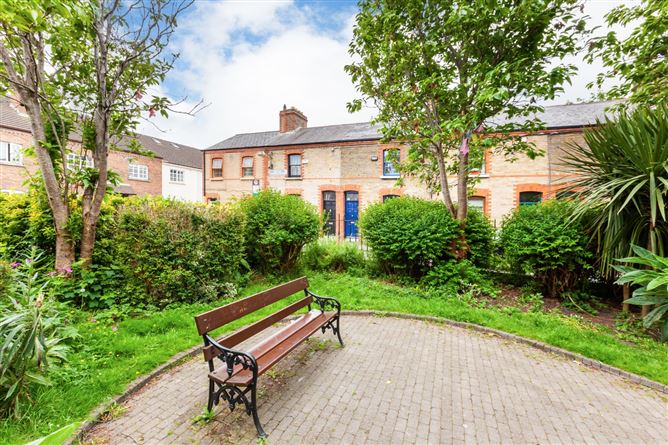 2 Halliday Square, Stoneybatter, Dublin 7