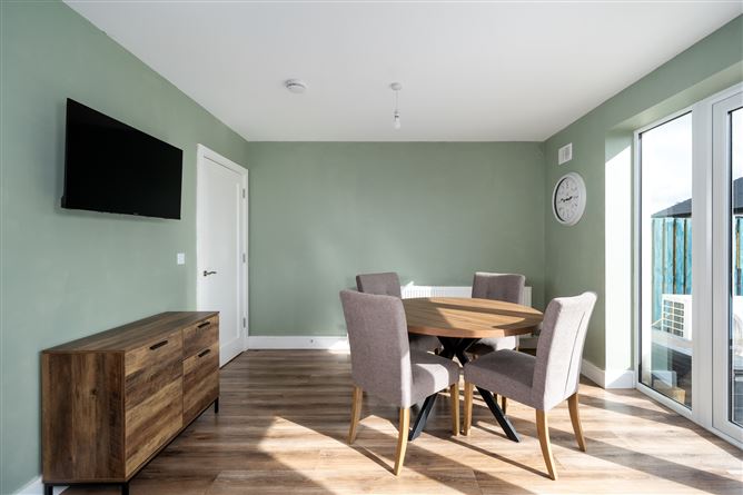 21 The Way, The Hawthorns, Tullamore, Offaly