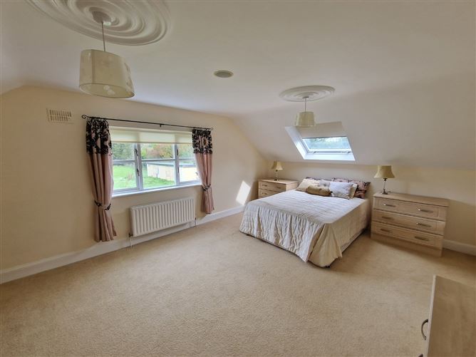 Roxholme House, Clounty, Scarriff, Co. Clare