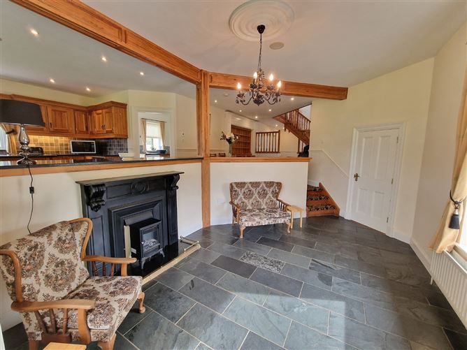 Roxholme House, Clounty, Scarriff, Co. Clare