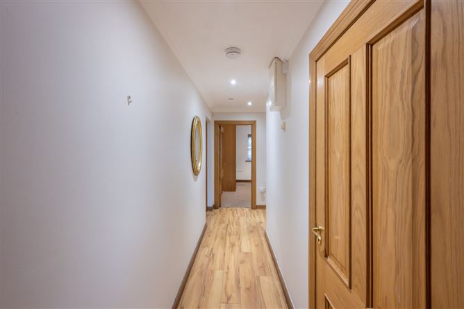 APARTMENT 8, THE OLD QUARRY, COOLROE, Ballincollig, Co. Cork