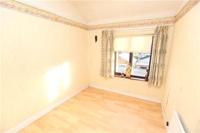 35 Pearse Park, Drogheda, Co. Louth