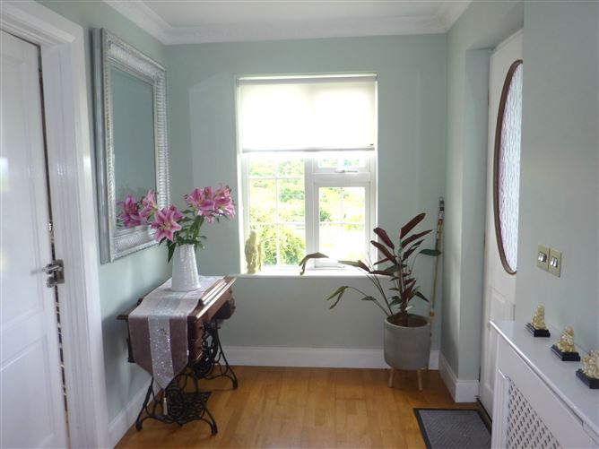 Carnaclay, Lodge Road, Westport, Co. Mayo Sherry Fitzgerald Crowley