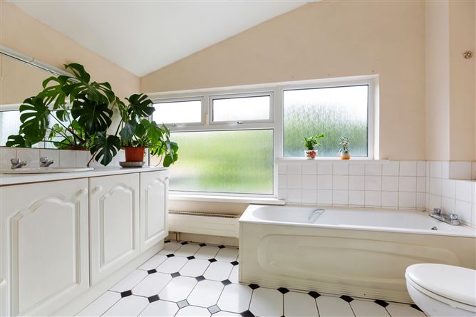44 Sandymount Avenue, Sandymount, Dublin 4