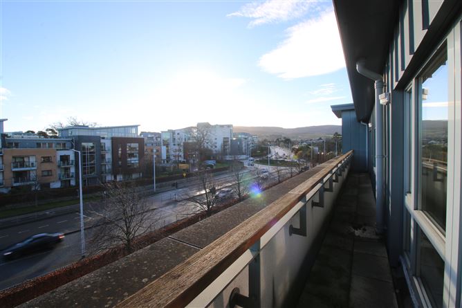 76 Southmede, Dundrum, Dublin 16