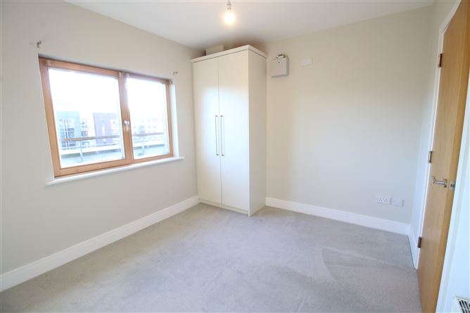 76 Southmede, Dundrum, Dublin 16