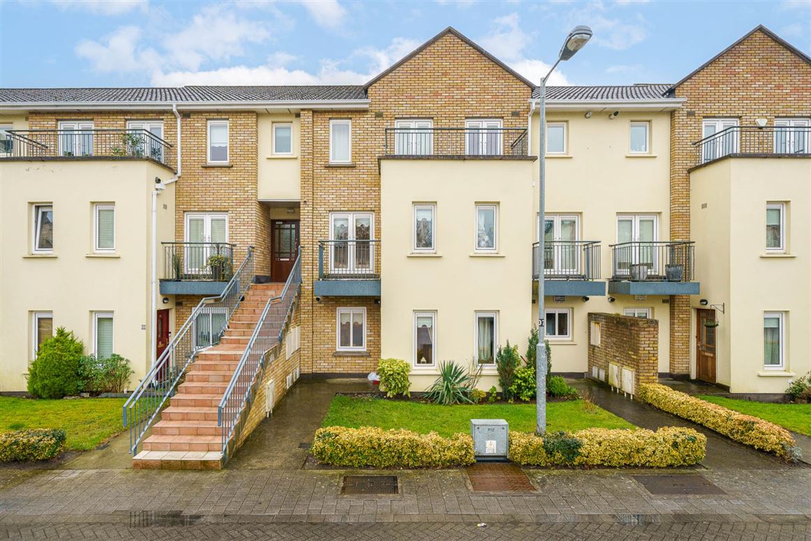 18 Achill Square, Waterville, Blanchardstown, Dublin 15, County Dublin