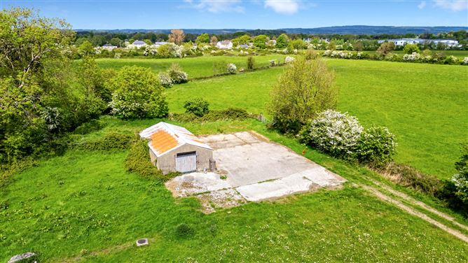 Farm and Residence, On Folio CE15790, Cutteen, Tulla, Co. Clare.