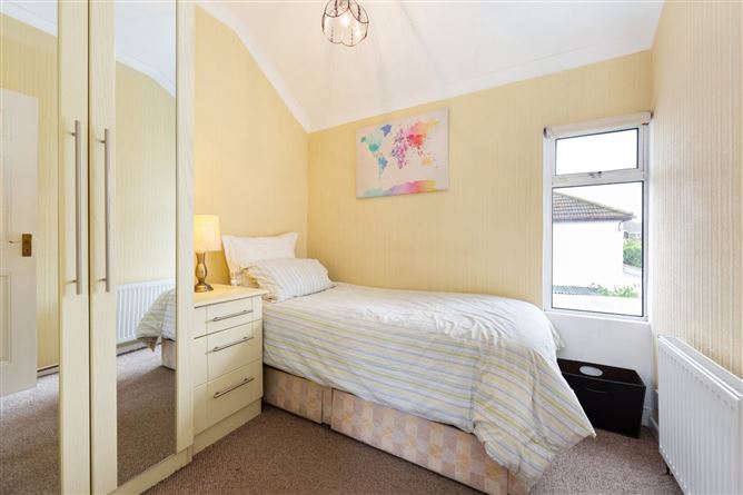 41 McCabe Villas, Booterstown, Co. Dublin