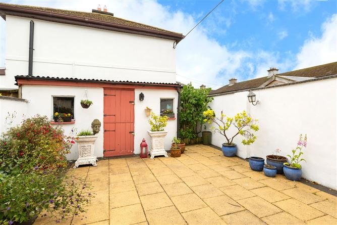41 McCabe Villas, Booterstown, Co. Dublin