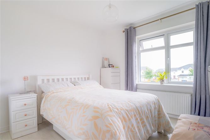 100 Frenchpark, Oranmore, Galway