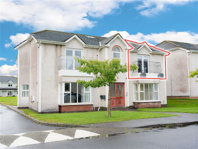 100 Frenchpark, Oranmore, Galway