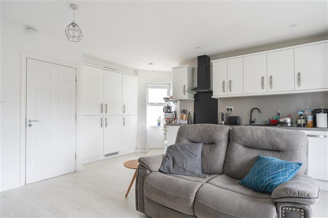 100 Frenchpark, Oranmore, Galway
