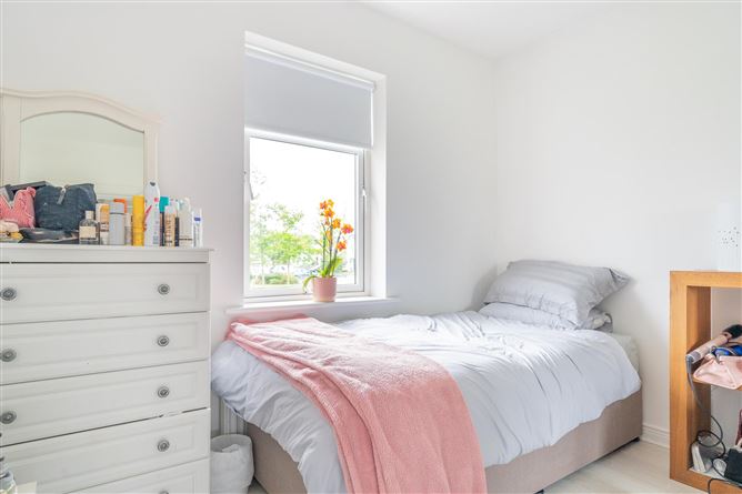 100 Frenchpark, Oranmore, Galway