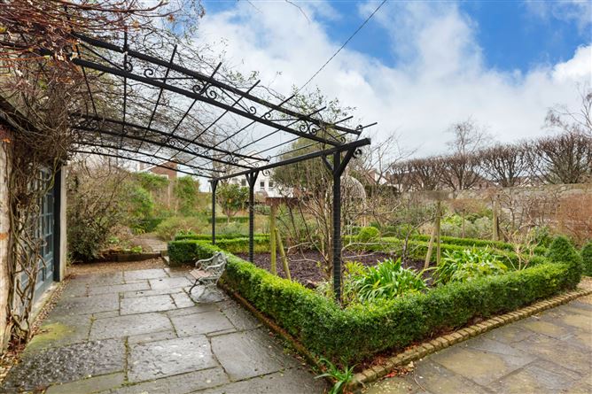 Eglinton House, Eglinton Park, Dun Laoghaire, Co. Dublin