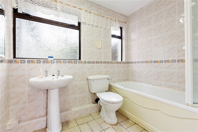 53 Rockford Park, Blackrock, Co. Dublin