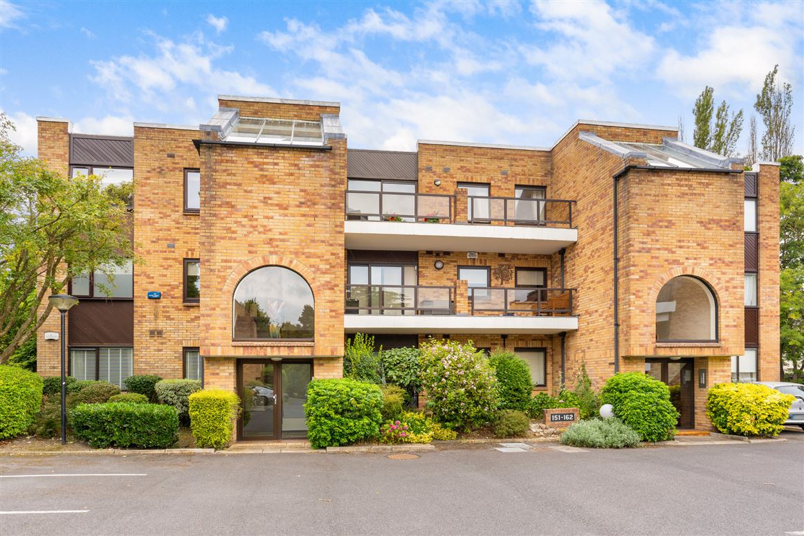 151 The Elms, Mount Merrion Avenue, Blackrock, Co. Dublin