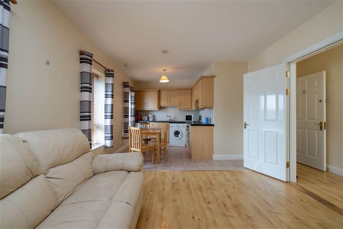 Photo 10 of 18 — Apt 2 Castle Yard, Enniscorthy, County Wexford