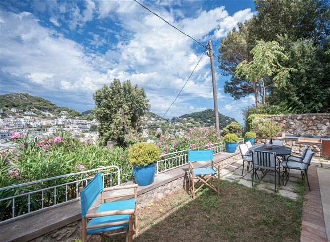 Footsteps from the Piazzetta,Capri,Campania,Italy