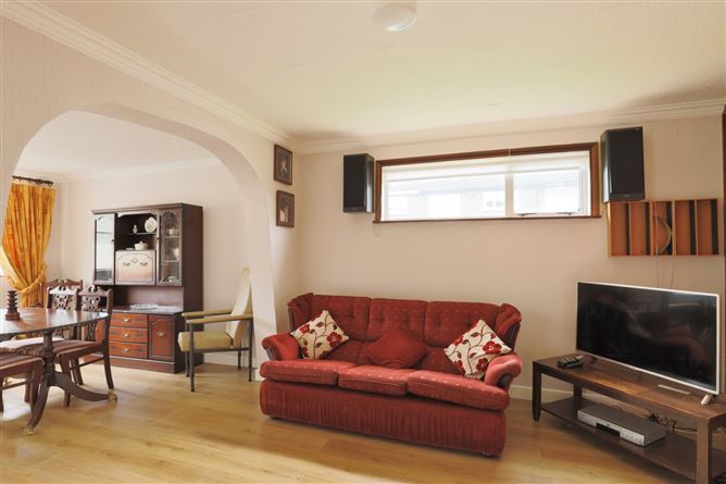 1 Lauderdale Estate, Bray, Co.Wicklow