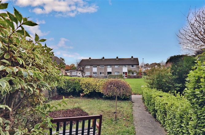 1 Lauderdale Estate, Bray, Co.Wicklow