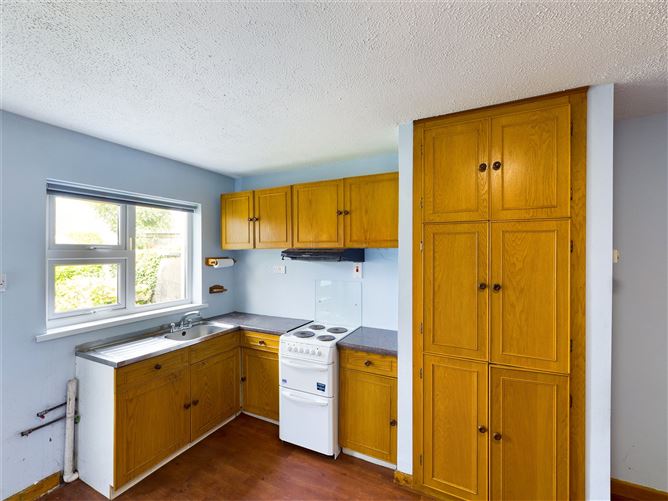 16 Willow Park, Ennis, Co.Clare