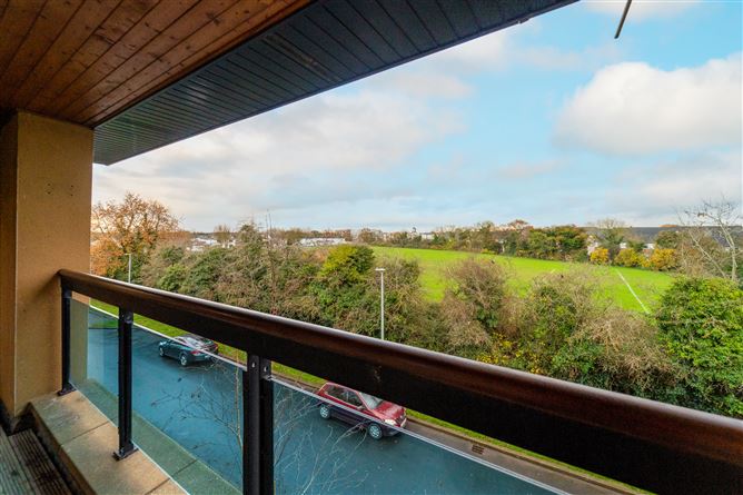 24 Paddocks Place, Lucan, Dublin
