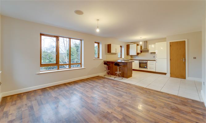 24 Paddocks Place, Lucan, Dublin