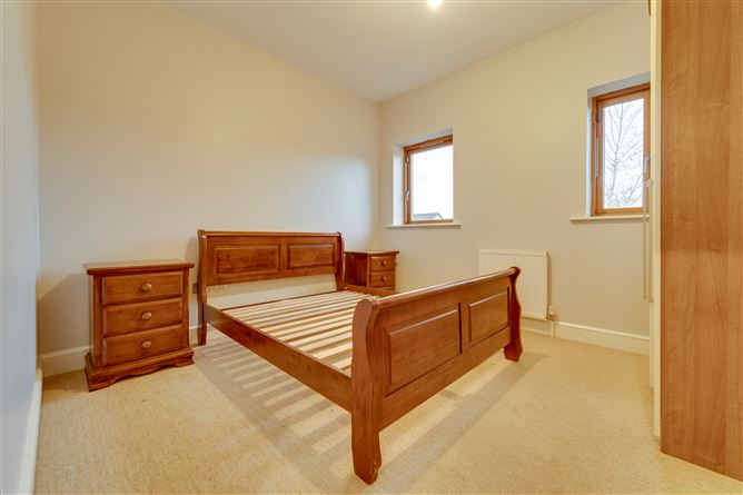 24 Paddocks Place, Lucan, Dublin