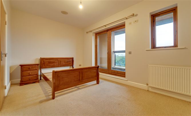 24 Paddocks Place, Lucan, Dublin