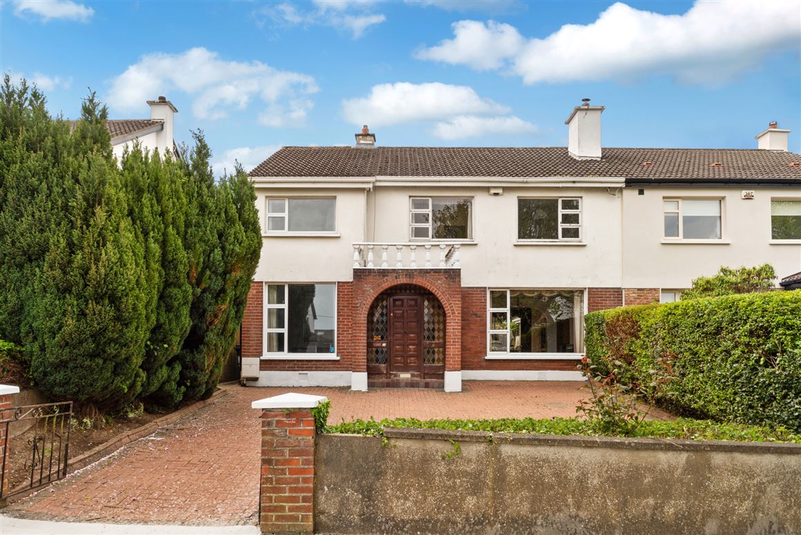 25 Pine Valley Grove, Rathfarnham, Dublin 16