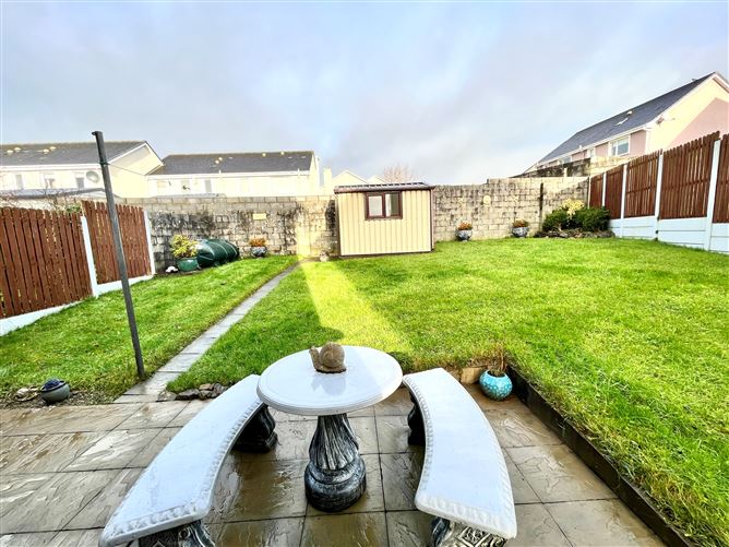 19 Lios Ard, Lisloose, Tralee, Kerry
