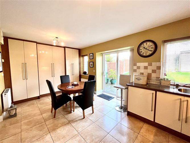 19 Lios Ard, Lisloose, Tralee, Kerry