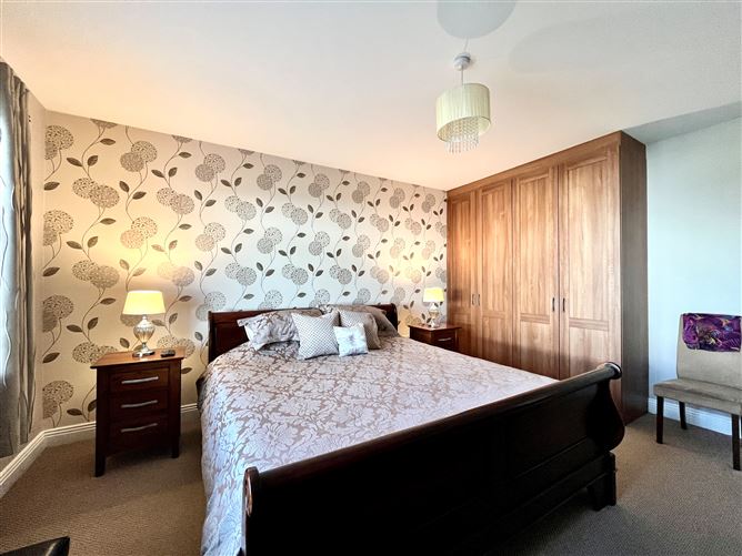 19 Lios Ard, Lisloose, Tralee, Kerry