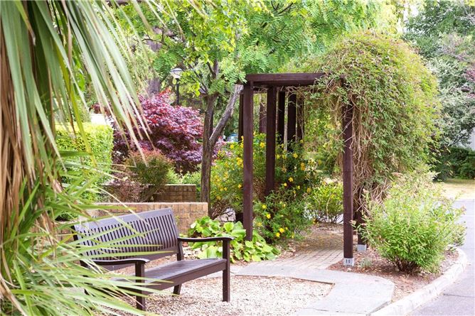 111 The Elms, Mount Merrion Avenue, Blackrock, Co. Dublin