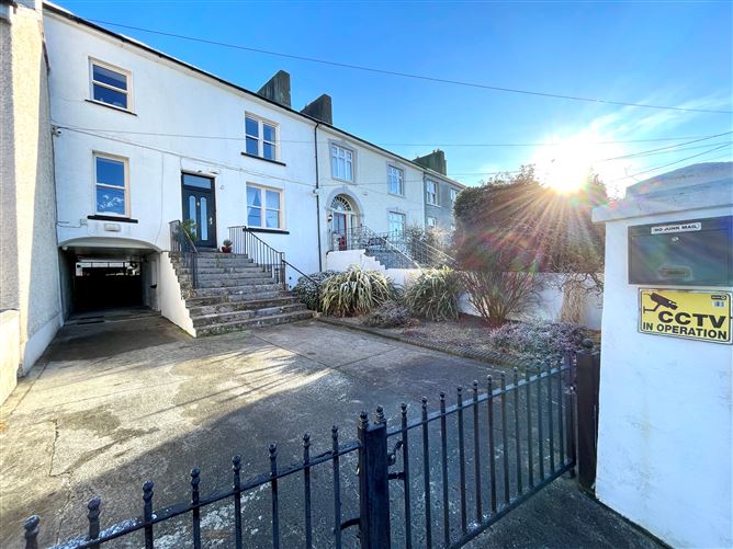 "Glenview" 1 Stephen's Terrace, Ballymullen, Tralee, Kerry