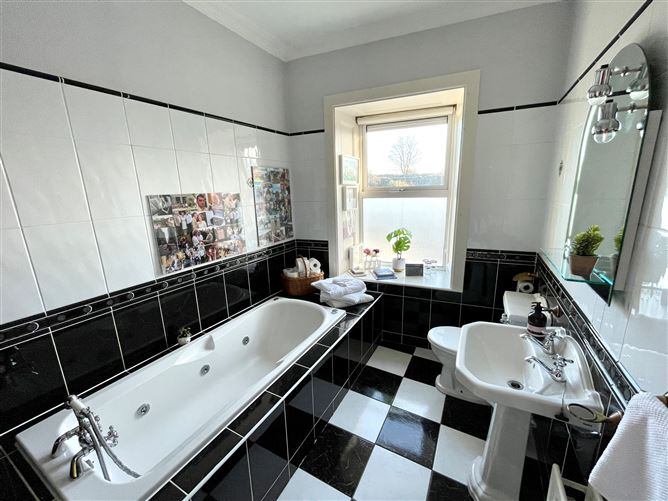 "Glenview" 1 Stephen's Terrace, Ballymullen, Tralee, Kerry