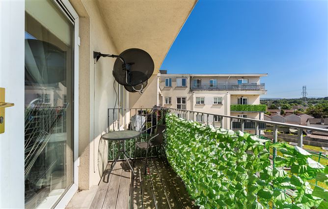 172 Block C, Aras Na Cluaine, Clondalkin, Dublin 22