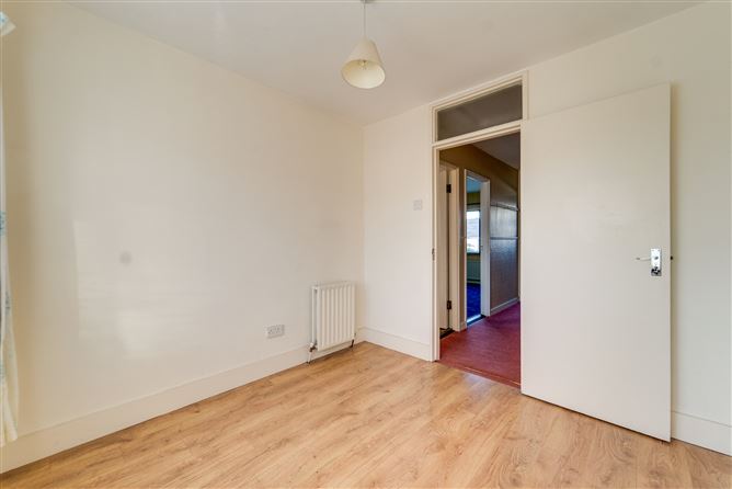 10 Saint James's Road, Greenhills, Dublin 12
