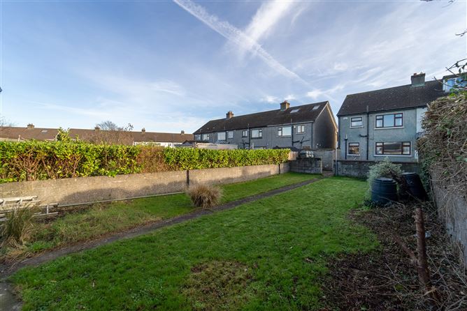 10 Saint James's Road, Greenhills, Dublin 12