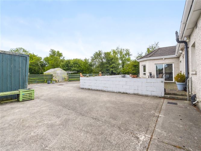 Maddenstown South, Newbridge, Kildare
