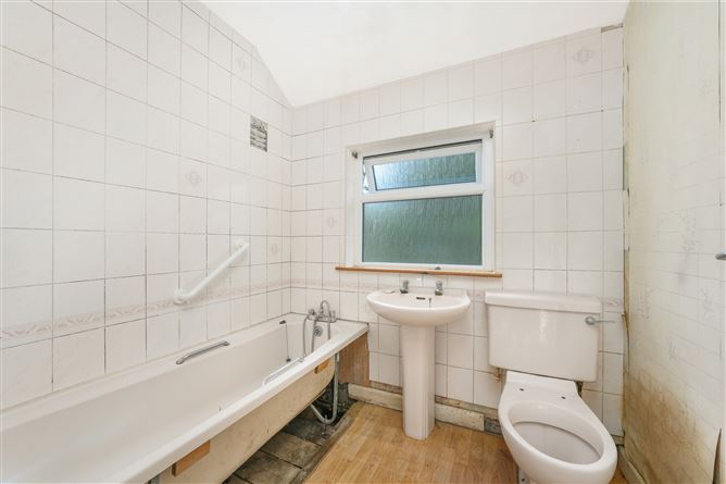 72 Ardlea Road, Artane, Dublin 5